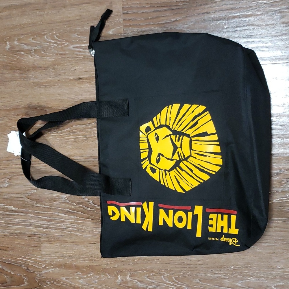 NWT Disney's The Lion King Disney Presents Large Graphic Zip Closure Tote